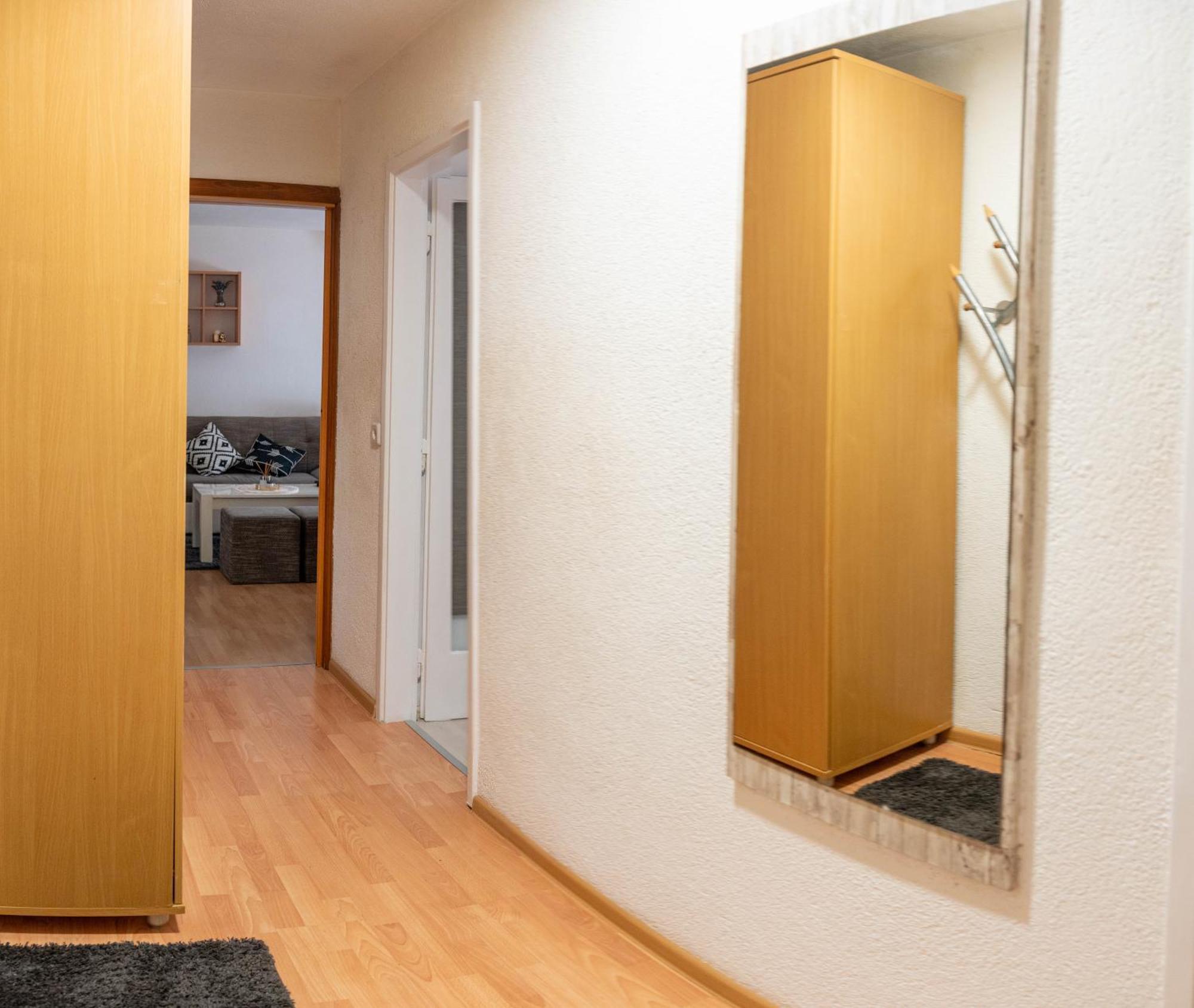 Apartman Lili Knin Exterior photo